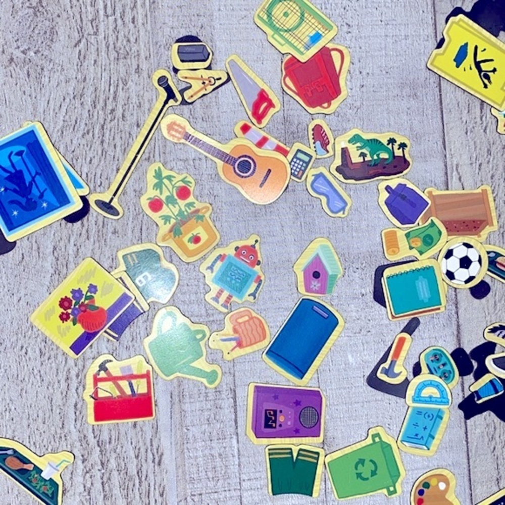 Melissa & Doug children’s magnetic play set - Picture 3 of 3